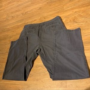 GAP Navy Kakis 36 / 34